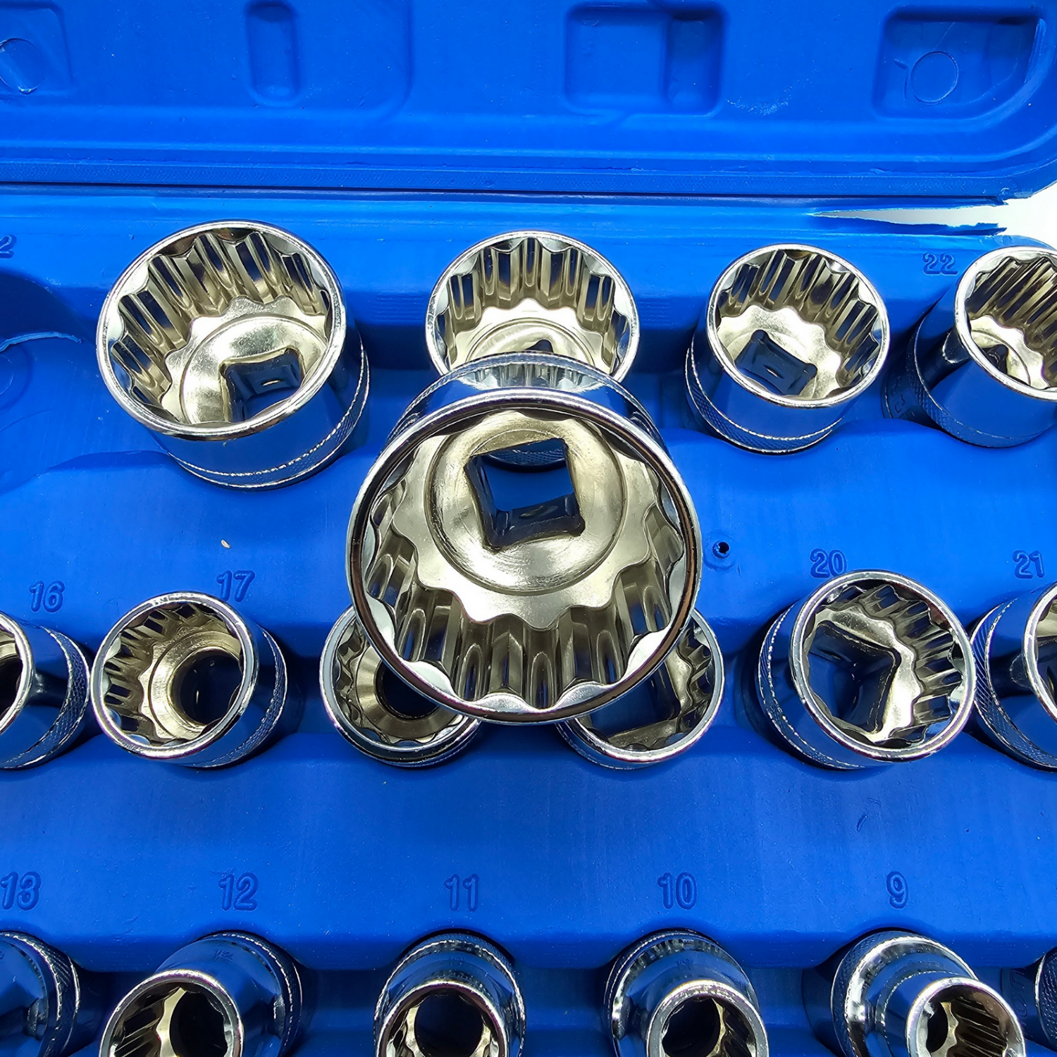 Juego completo de 19 Vasos 12 Caras 1/2" (8-32mm) + Maletín almacenaje - 2