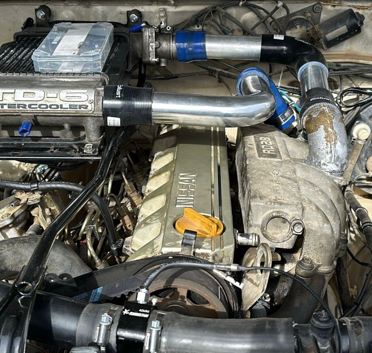 Kit Tuberías y Manguitos para montar Intercooler en Nissan Patrol 260 RD28 RD28T - 3