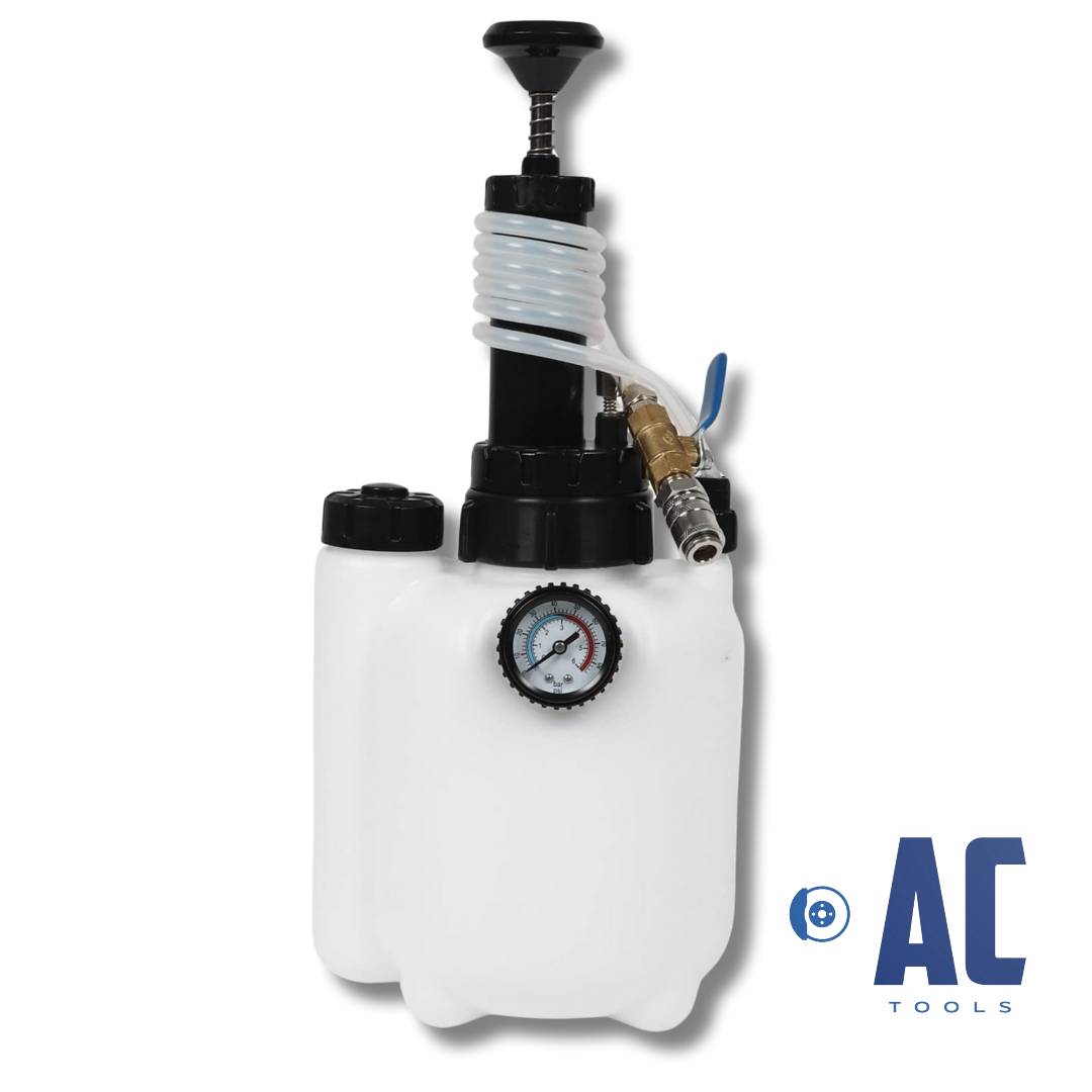 Botella para llenado de ATF y aceites bomba manual 3L + 8 adaptadores caja.