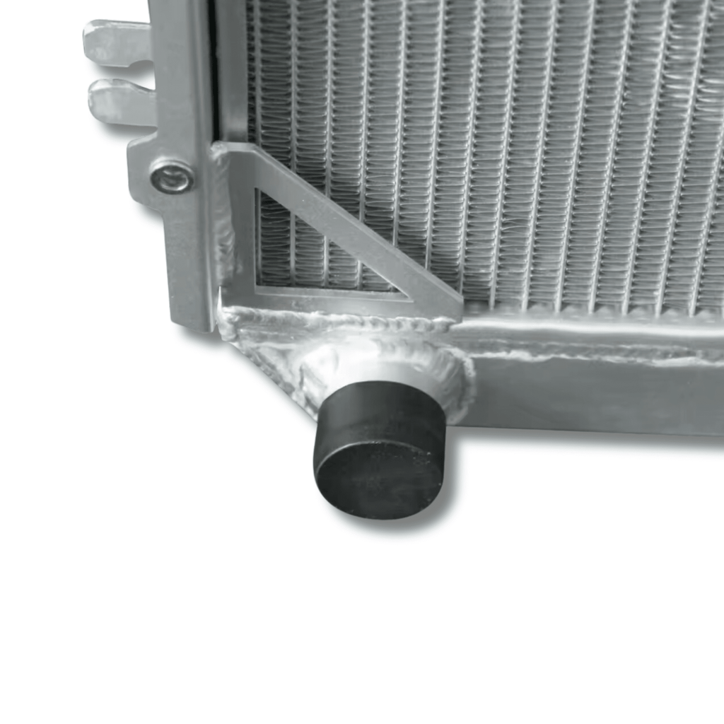 Radiador Sobredimensionado de Aluminio 3 Vías para Nissan Patrol K260 RD28 RD28T - 4